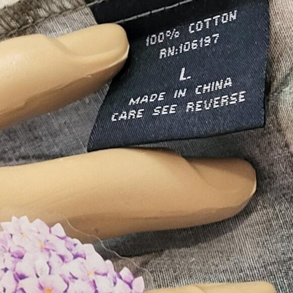 High Surf, Not Worn, Men's Tropical Leaf Design, Short Sleeved Size L - Picture 4 of 6